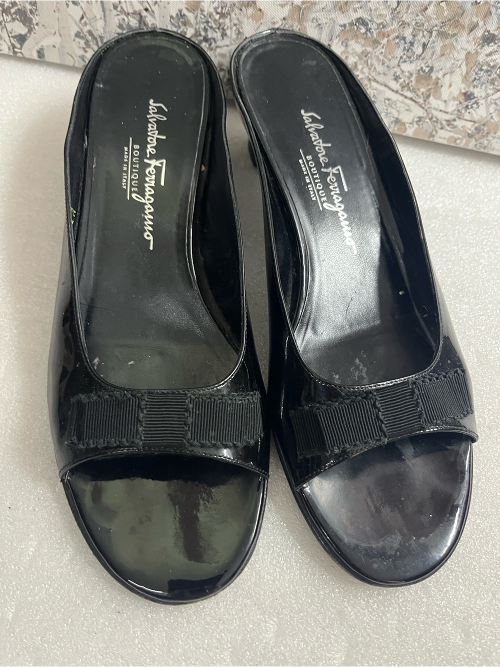 Salvatore Ferragamo Black Patent Leather Mules sz 9 2A